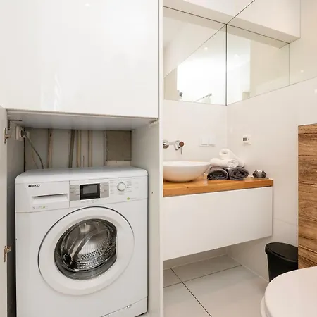 Business - Terrace, Parking, Workspace - By Rentujemy