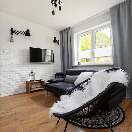 Business - Terrace, Parking, Workspace - By Rentujemy Apartman